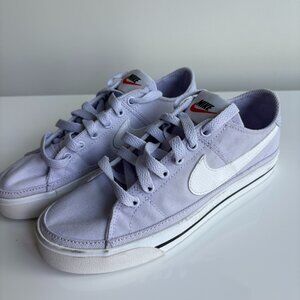 Nike Purple - size 5 women